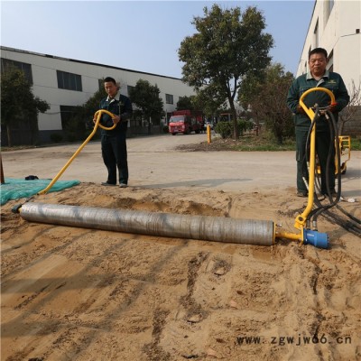 透水混凝土摊铺机6米长滚筒式透水整平机用液压动力站带不费劲 修七彩路透水地坪设备