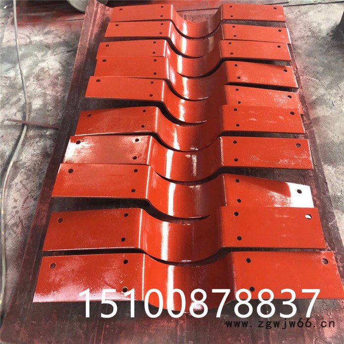 齐鑫103 C形螺栓管夹 C形钢带管夹 立管管夹 汽水发电厂配件图2