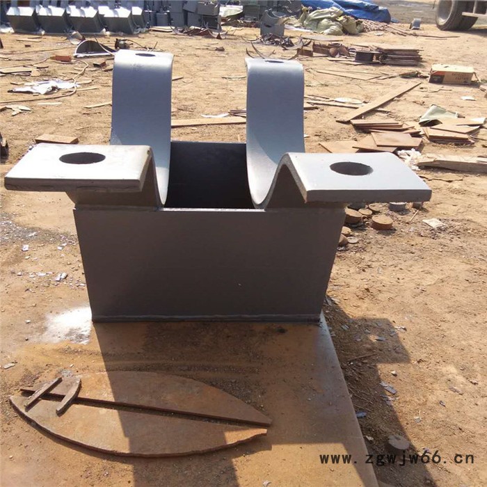 西北标准  Z3 管夹滑动支座    沧州齐鑫厂家图2