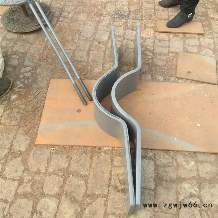 齐鑫厂家供应A10 四螺栓管夹图4