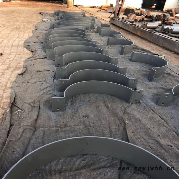 齐鑫厂家供应A10 四螺栓管夹图2