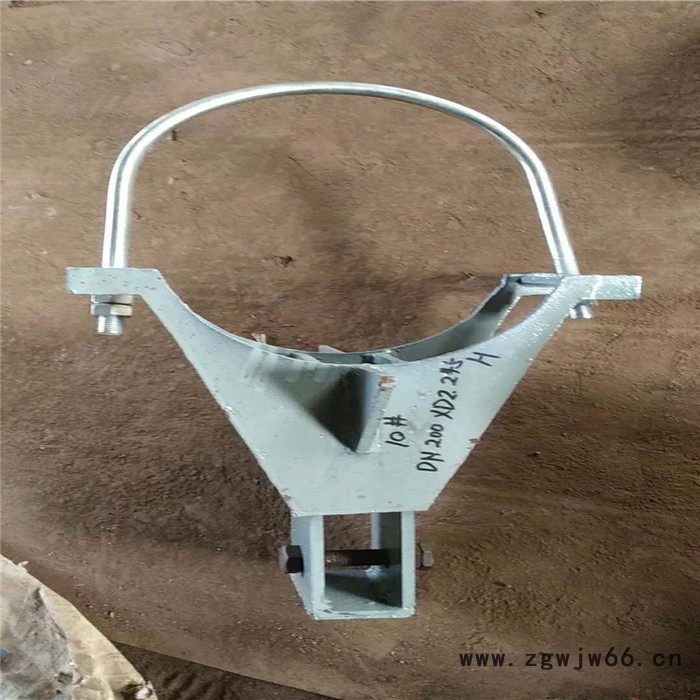 齐鑫790220813  C形螺杆动载管夹 C形钢带动载管夹 横担式动载管夹 管道管夹 实体厂家图3