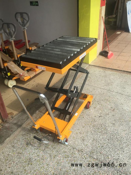 厂家定做滚筒式液压模具平台/脚踏式滚筒升降平台车图2