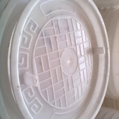 保定超凡模具制造**大量**圆形井盖模具