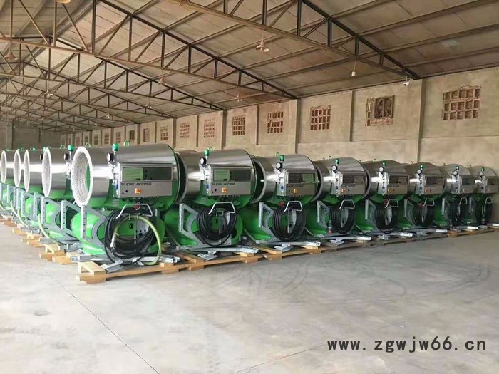 短相思兮无穷极   造雪机  雪地滚筒  滑雪圈图3