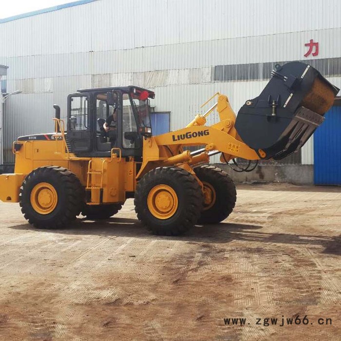 艾迪尔0206 装载机改装扫路车 装载机自制公路清扫车 青州装载机改装清扫机 铲车扫地机简易 铲车滚筒扫地机图2