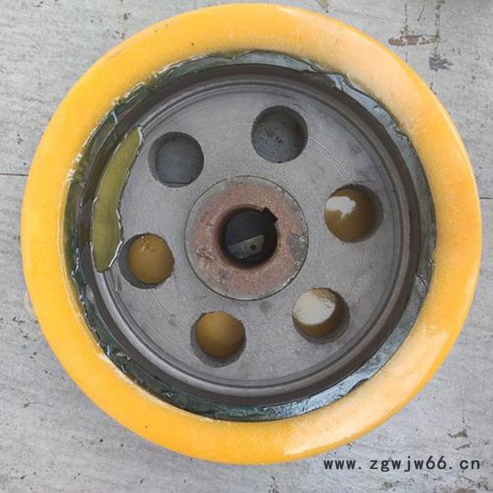 聚氨酯摩擦轮 锦科  聚氨酯摩擦滚筒  聚氨酯摩擦平衡轮  生产厂家图4