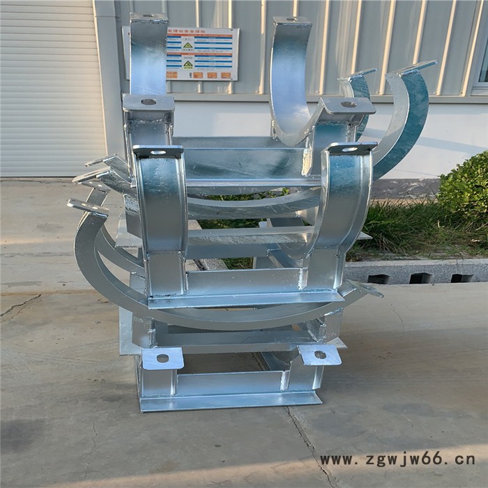 导向管托DN300管夹式导向管托限位管托齐鑫管道自产自销图5