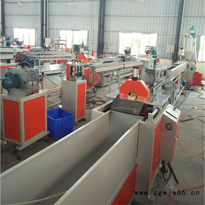 PP塑料管滚筒刷内衬管材挤出机生产线图6