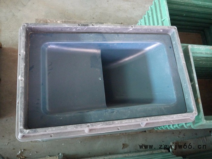 供应**甲午牌600圆和700圆型树脂 雨水篦子和铸铁井盖及铸铁沟盖板图3