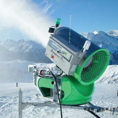 山东瀚雪 雪地小公牛   进口压雪车   雪地滚筒