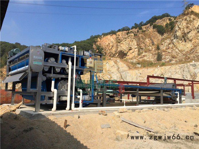 污泥压榨机 滚筒式带式压滤机 ** 泥浆分离机图5