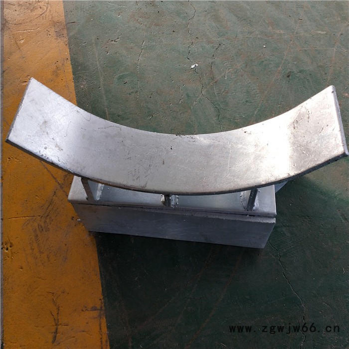 蒸汽管道管托 重型管夹 常规弹簧支吊架 志昂管道图5