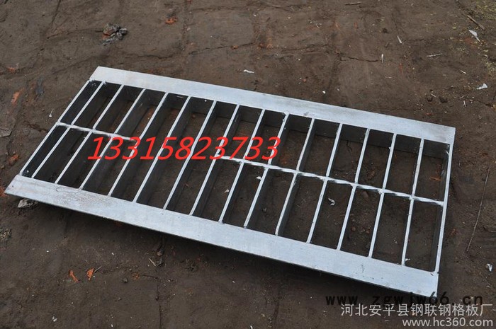 供应地沟盖板，树池盖板，防盗雨水井盖板，U型水沟盖板 金属板网图5
