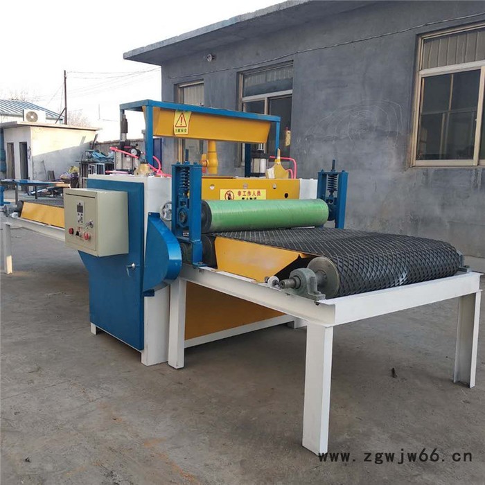 600型木工涂胶机 单双面滚筒涂胶机 全自动滚胶机远销海外图5