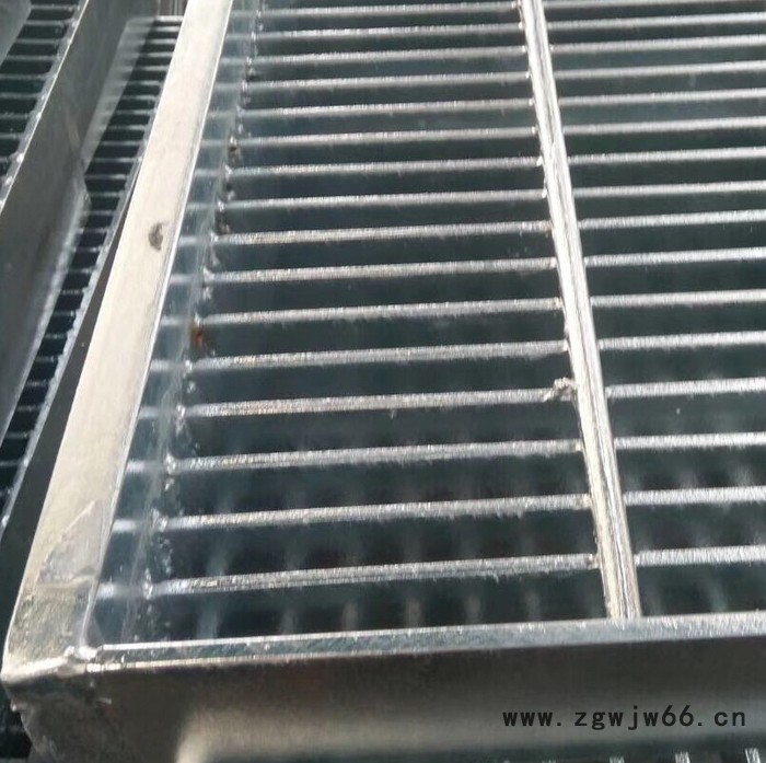 热镀锌钢板网沟盖板洗车房漏水玻璃钢隔栅楼梯踏步板井盖图4