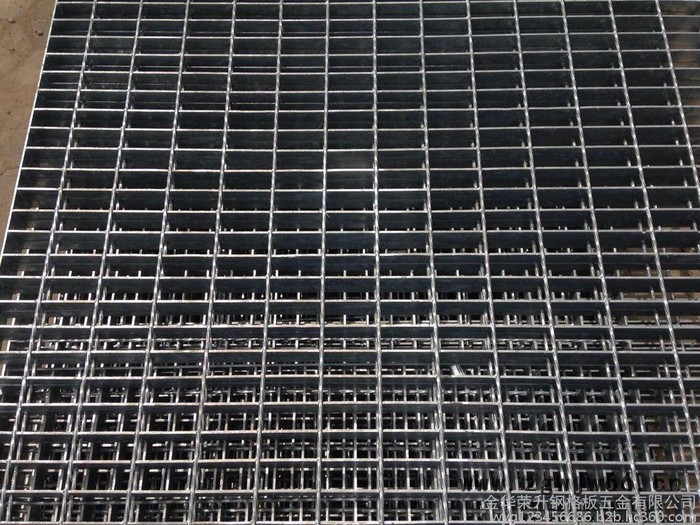 不锈钢钢格板热镀锌格栅板排水沟盖板钢梯踏步板窑井盖格栅栏杆图5