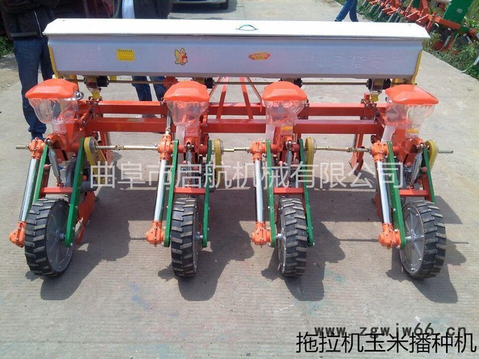 滚筒式播种机_气吸式精量播种机_蔬菜育苗播种机图7