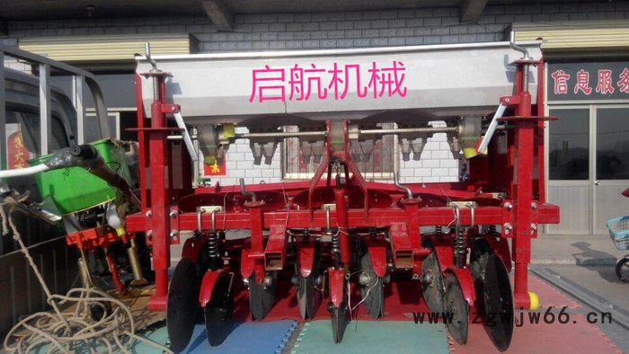 滚筒式播种机_气吸式精量播种机_蔬菜育苗播种机图4