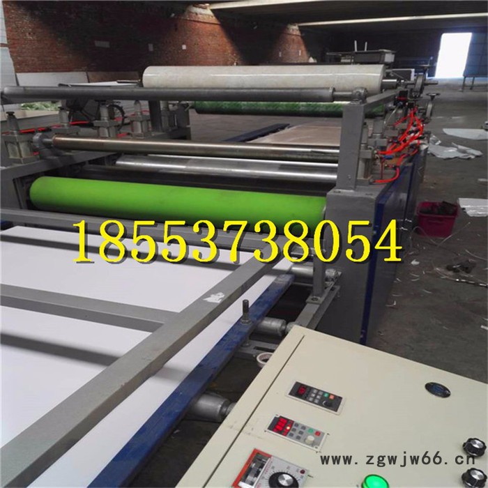 滚筒涂胶贴面机 平面板热转印机 密度板贴纸贴膜机现货直销图3