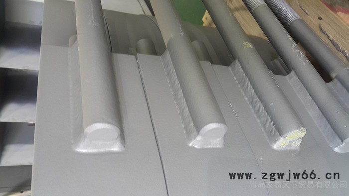 友易 LNG船舶管夹图4