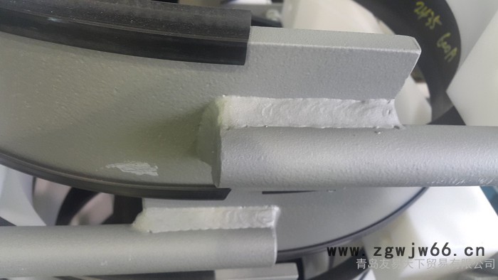 友易 LNG船舶管夹图3