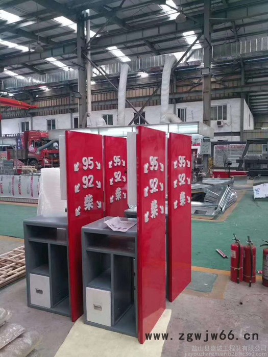 加油站整体装修施工、加油站各种标识标牌：品牌柱、油品灯箱、整体檐口、消防三大件、油井盖，洗车房，洗车机 加油站装修图6