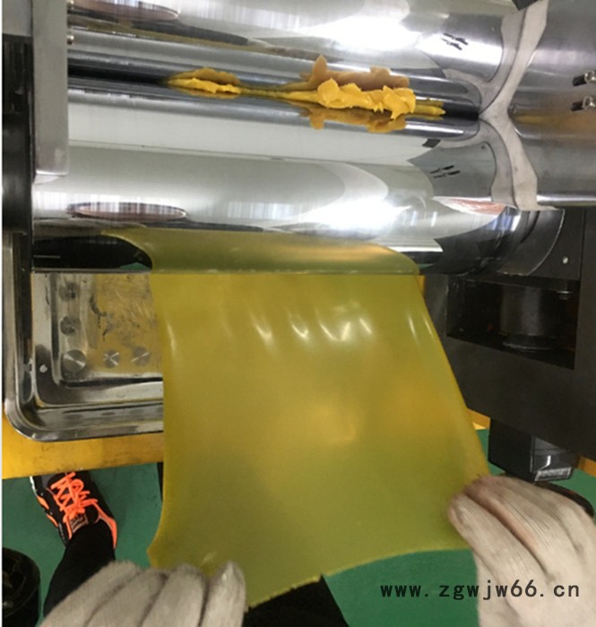 小型实验双辊开炼机，双辊炼胶机，3寸6寸160电加热双滚筒混合机图7