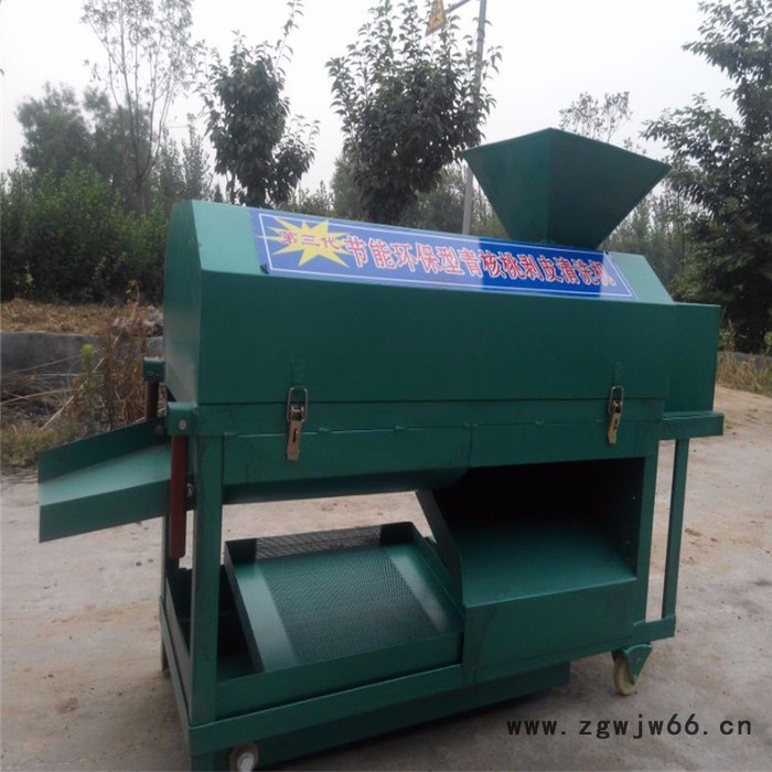 滚筒毛刷薄皮核桃去壳机 专业青核桃剥皮壳机 家用鲜核桃剥壳机图6