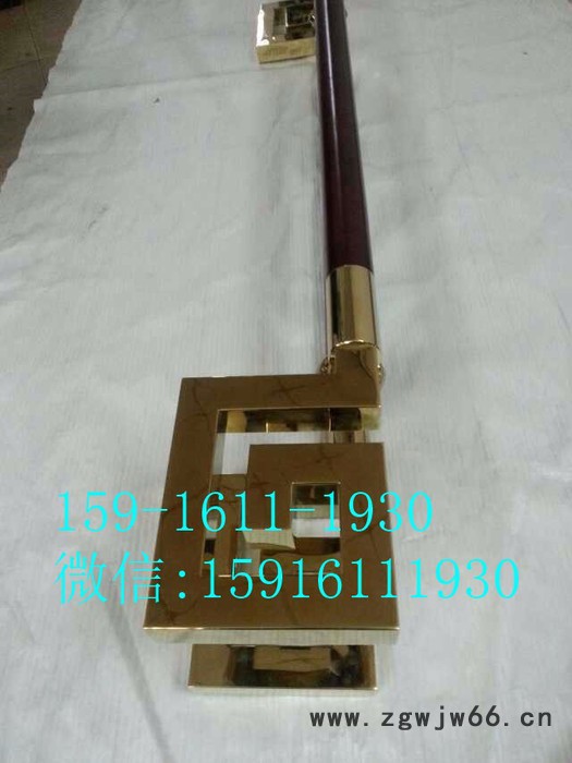 不锈钢夹木拉手，精简不锈钢圆管夹木拉手适用大众图4