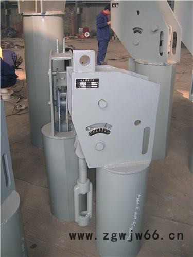 沧州程瑞管件供应各种型号支吊架，弹簧支吊架，保温管托，管夹**图4