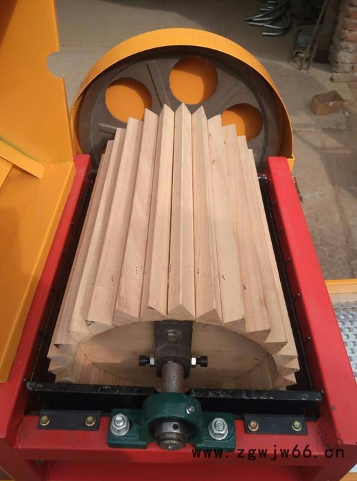 花生去皮机价格 45型 双滚筒 花生剥壳机**图2