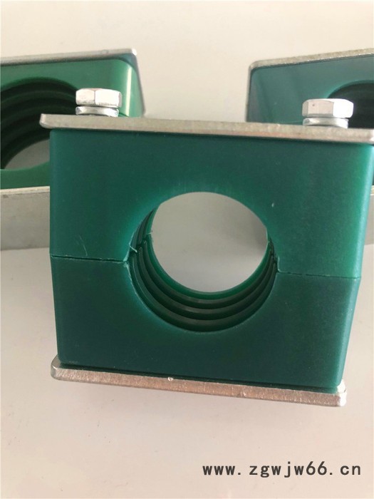 飞森管夹带盖板船用管卡电线管夹聚丙稀塑料管件液压管夹TLPG3-6-42MM图4