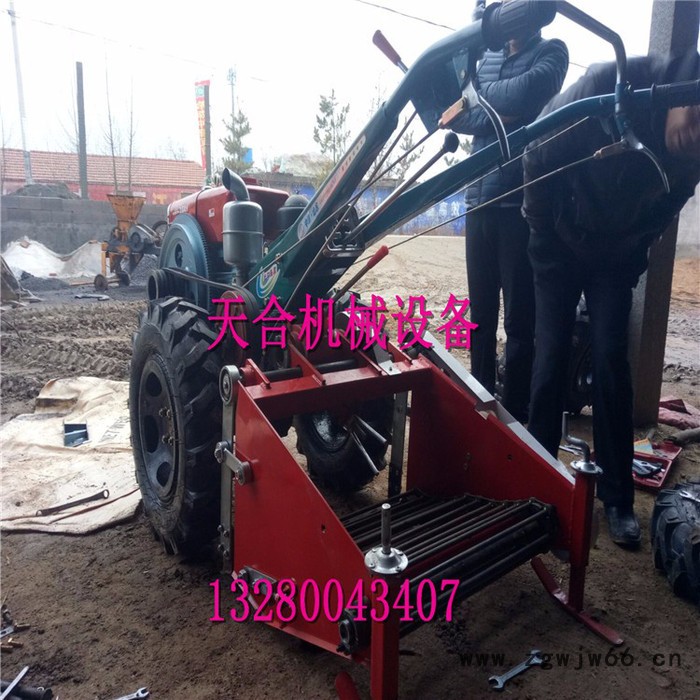 专业生产高效率土豆收获机 悬挂式马铃薯地瓜花生大蒜收获机 多功能滚筒式收获机 自动收获机