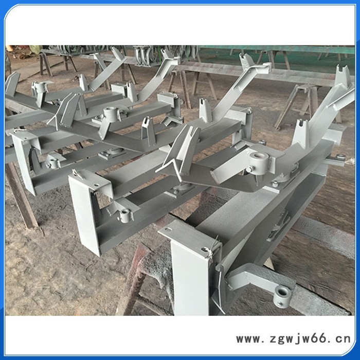 树德DT11型 滚筒支架 槽型托辊支架 调心托辊支架 平行托辊支架 带式输送机架 不锈钢托辊支架 弹簧板式缓冲托辊支架图5