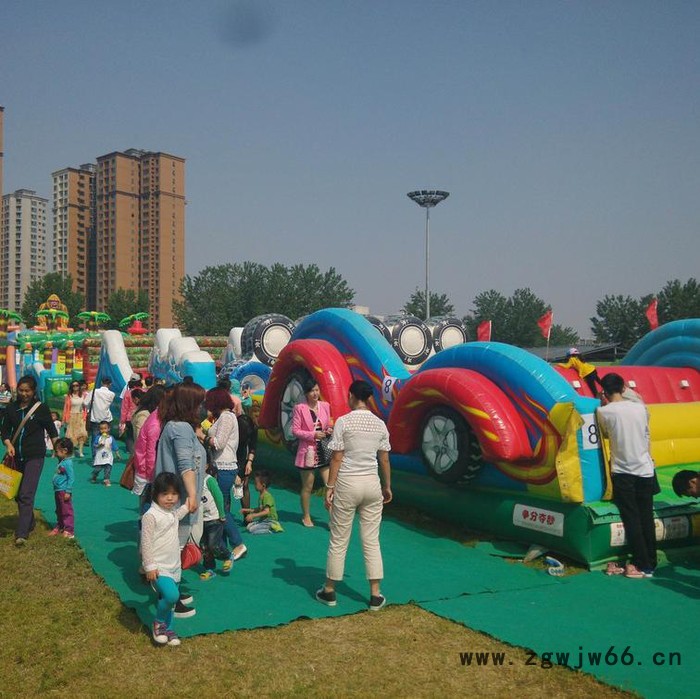 华予游乐趣味运动会器材，充气毛毛虫，众星捧月，毛毛虫竞速，碰碰球，充气滚筒，充气趣味运动器材出租图5