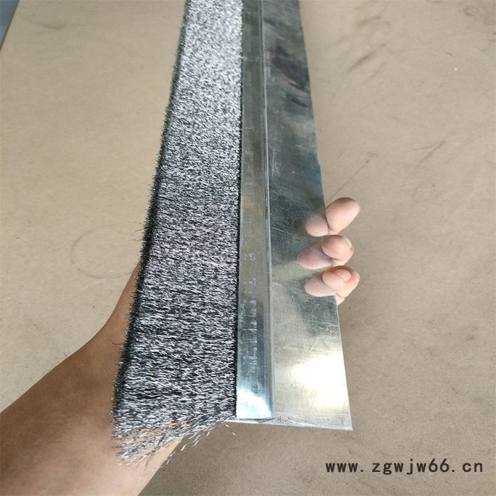 逆风供应工业铝合金钢丝条刷 304不锈钢折弯钢丝条刷 筛网滚筒除污清理钢丝条刷 PP钢丝毛刷 可按需加工定制图2