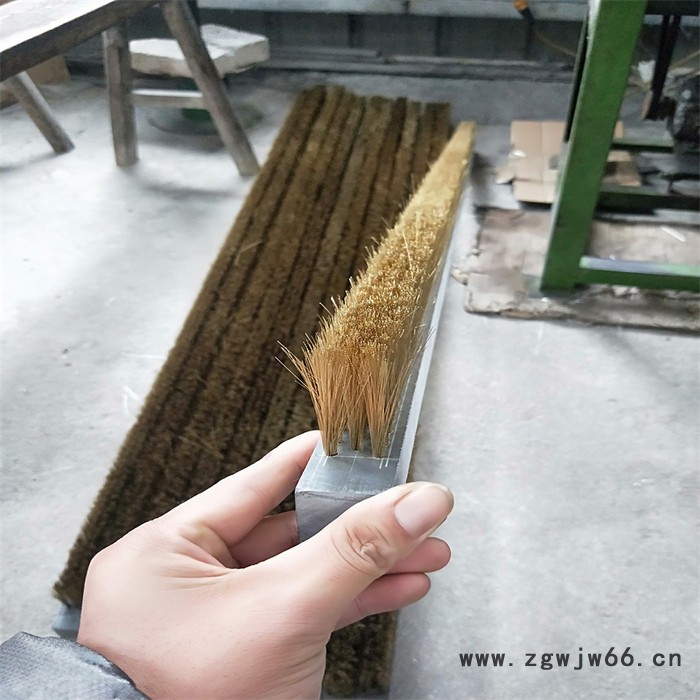 逆风供应工业铝合金钢丝条刷 304不锈钢折弯钢丝条刷 筛网滚筒除污清理钢丝条刷 PP钢丝毛刷 可按需加工定制图7