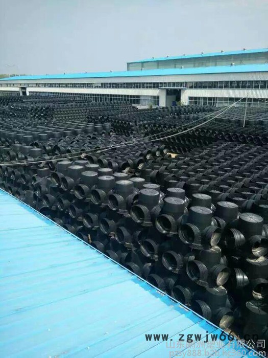 鹏洲塑料沉泥流槽成品检查井污水雨水检查井 塑料起始三通四通直通井图4
