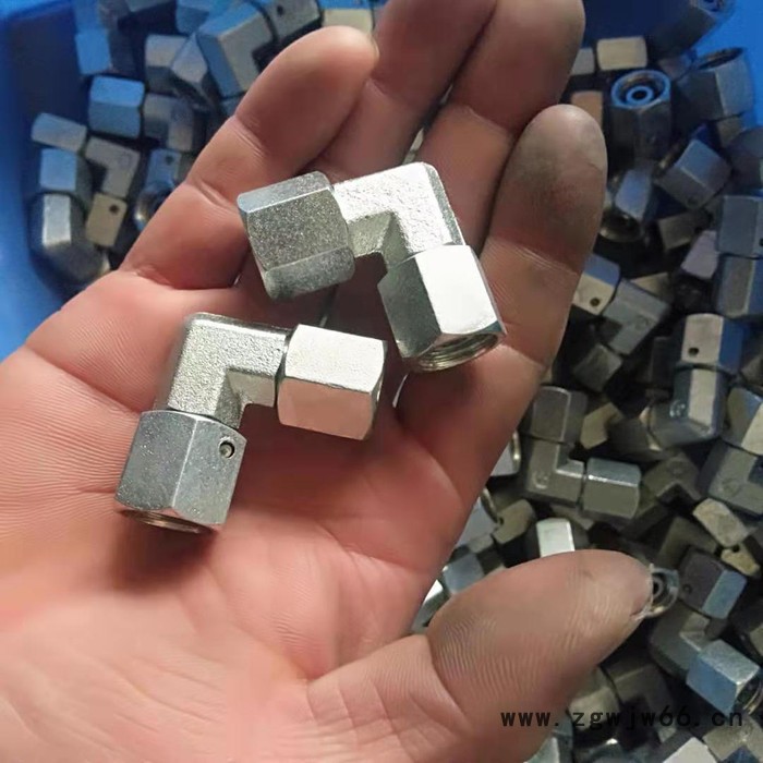 【英振】厂家批发 过渡接头 直通对丝 三通接头 伊顿永华过渡接头厂家图7