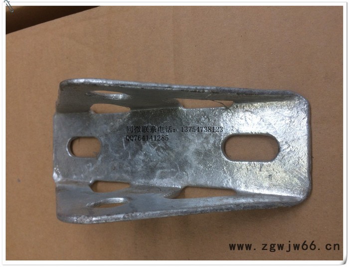 晟阳（光伏支架）三角连接件镀锌底座U型直通连接件弯勾**图5