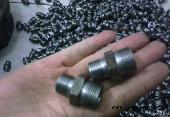 伊顿永华标准液压过渡接头1502881036-7公制24度锥卡套式1C直通变径接头 液压接头图2