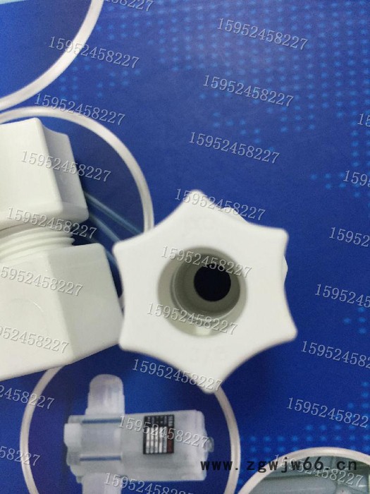 PP直通接头**，使用寿命长。有现货图2