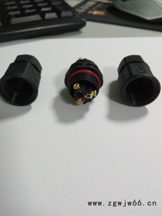 精通盛L20-2P螺丝压线直通式防水连接器图5