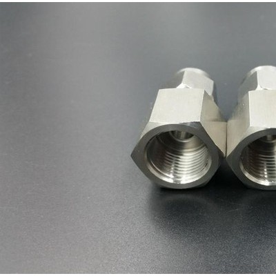 304不锈钢卡套接头/304不锈钢硬管接头 卡套直通外丝 弯头外丝 两通 三通等