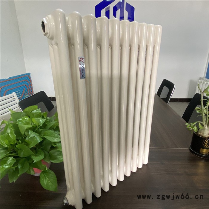 钢三柱散热器 钢柱暖气片 钢三柱暖气片 柱型暖气片图4
