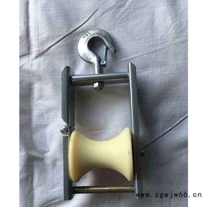 重庆市槽钢两用放线承重1吨吊钩式滑轮 小型地缆滑轮图4