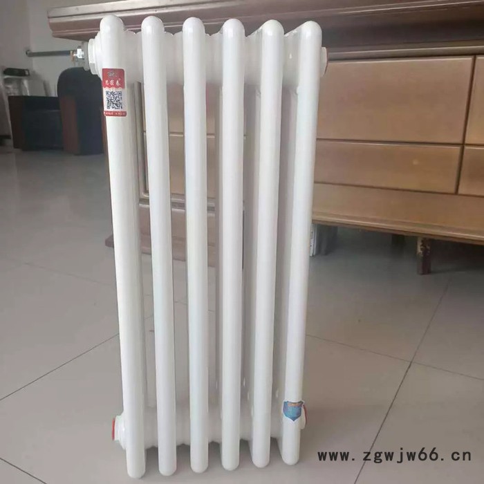 思密春 钢四柱暖气片 钢柱暖气片 钢制柱型暖气片图4