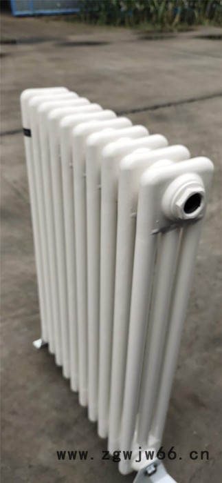 钢柱暖气片 钢柱暖气片鑫祥春 厂家生产图3