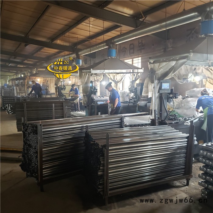 中春暖通  钢三柱暖气片 钢柱散热器 工程钢制暖气片 家用钢制柱型暖气片图8